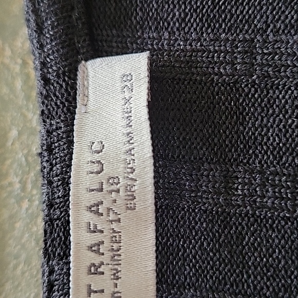 ZARA Trafaluc Ribbed Wrap Mini Dress, US M, Black, EUC - Picture 11 of 13